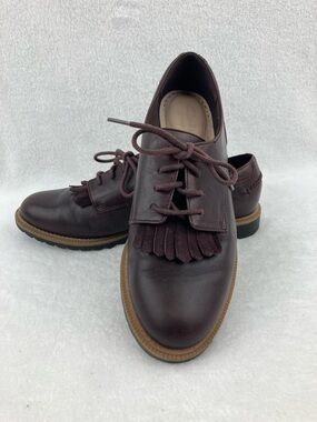 Clarks Somerset Oxford Women 8 Burgundy Leather Kiltie Fringe Lug Sole 26118605